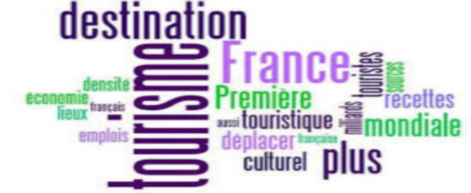 Logo "Désormais le tourisme est reconnu comme un sujet majeur et un secteur prioritaire"